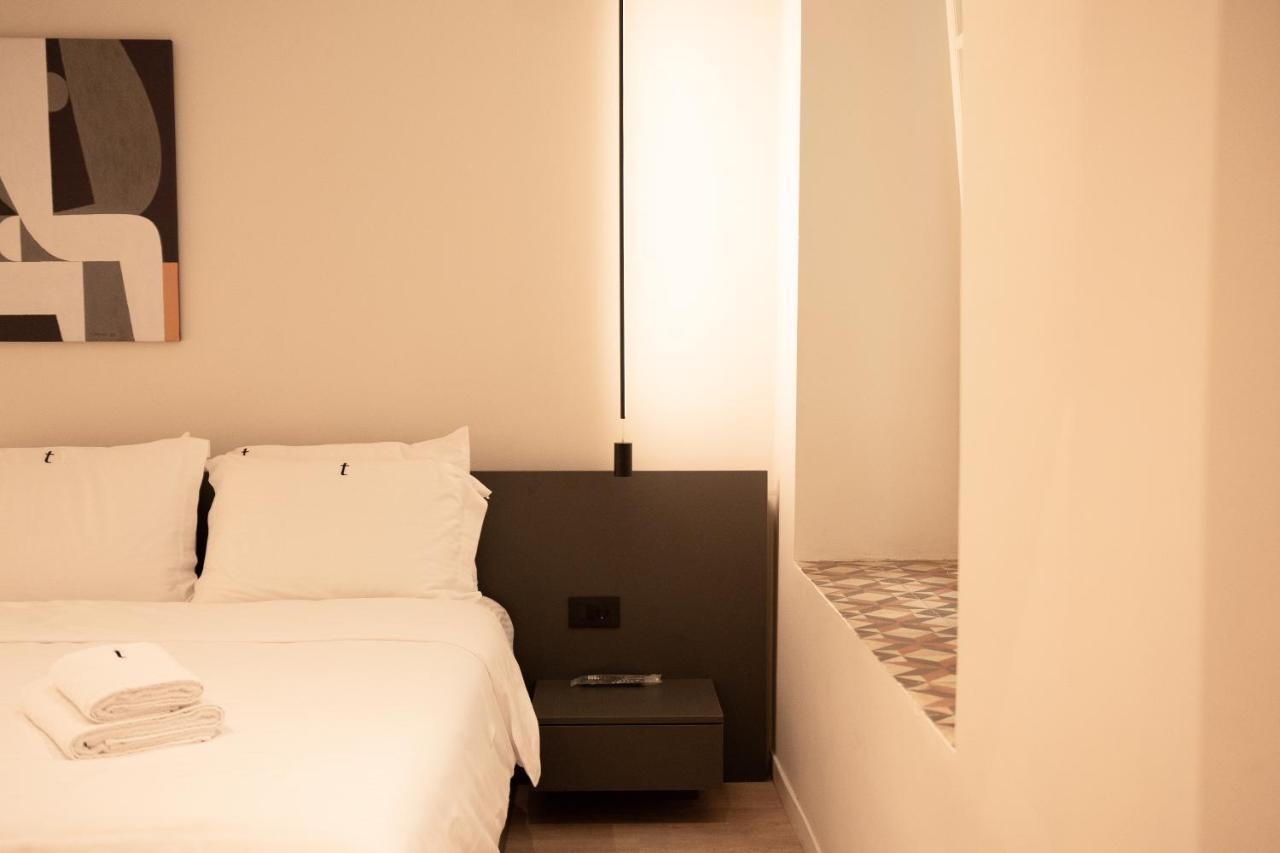 Taskou Luxury Suites Солун Екстериор снимка