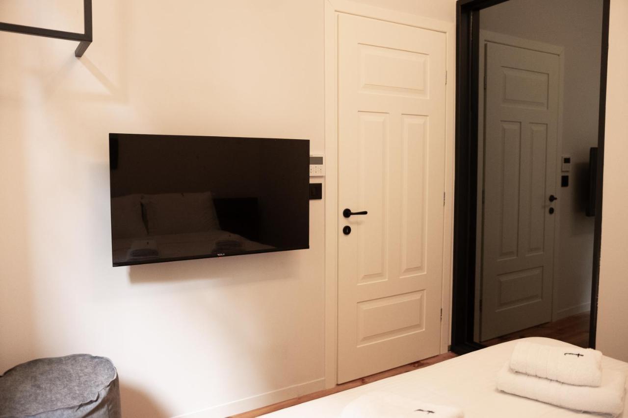 Taskou Luxury Suites Солун Екстериор снимка