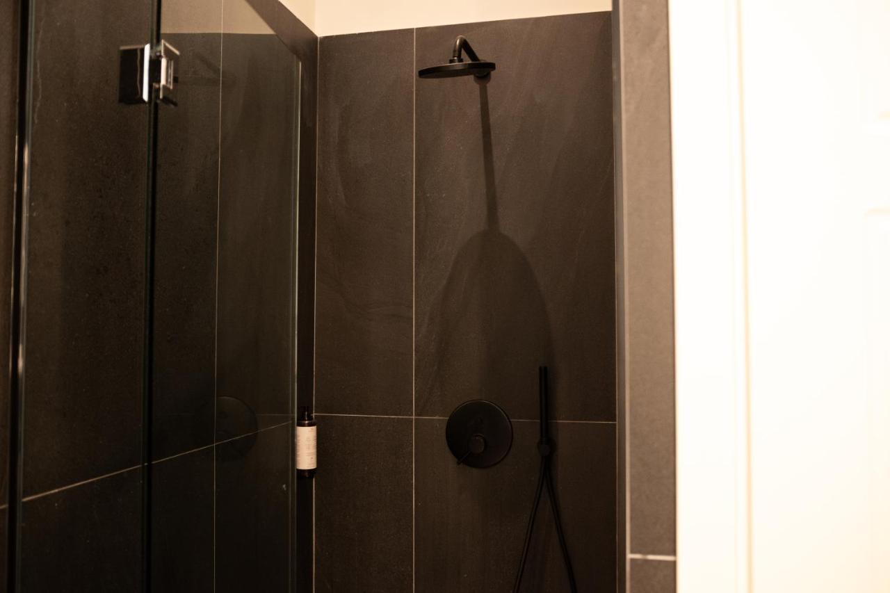 Taskou Luxury Suites Солун Екстериор снимка