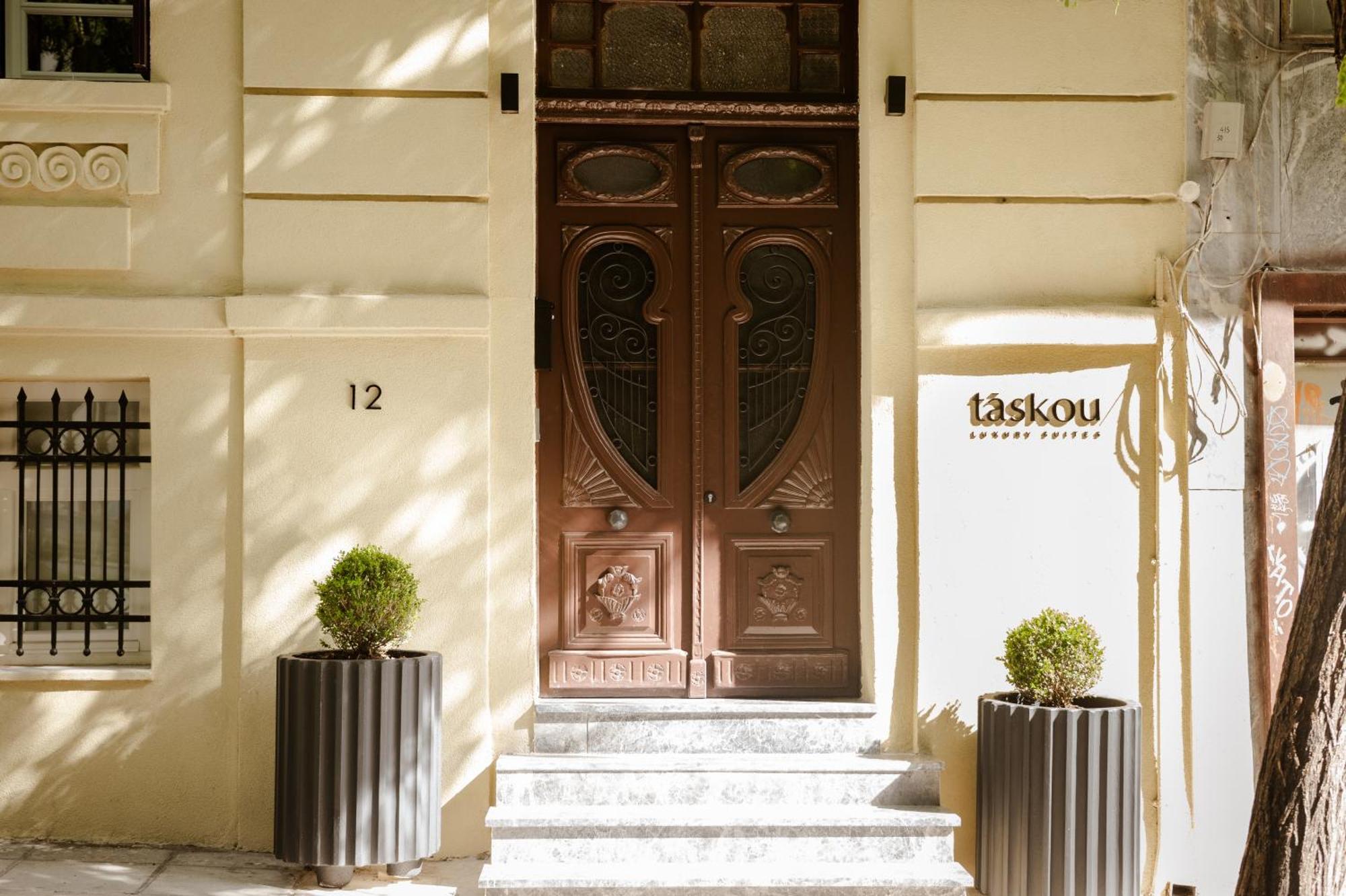 Taskou Luxury Suites Солун Екстериор снимка